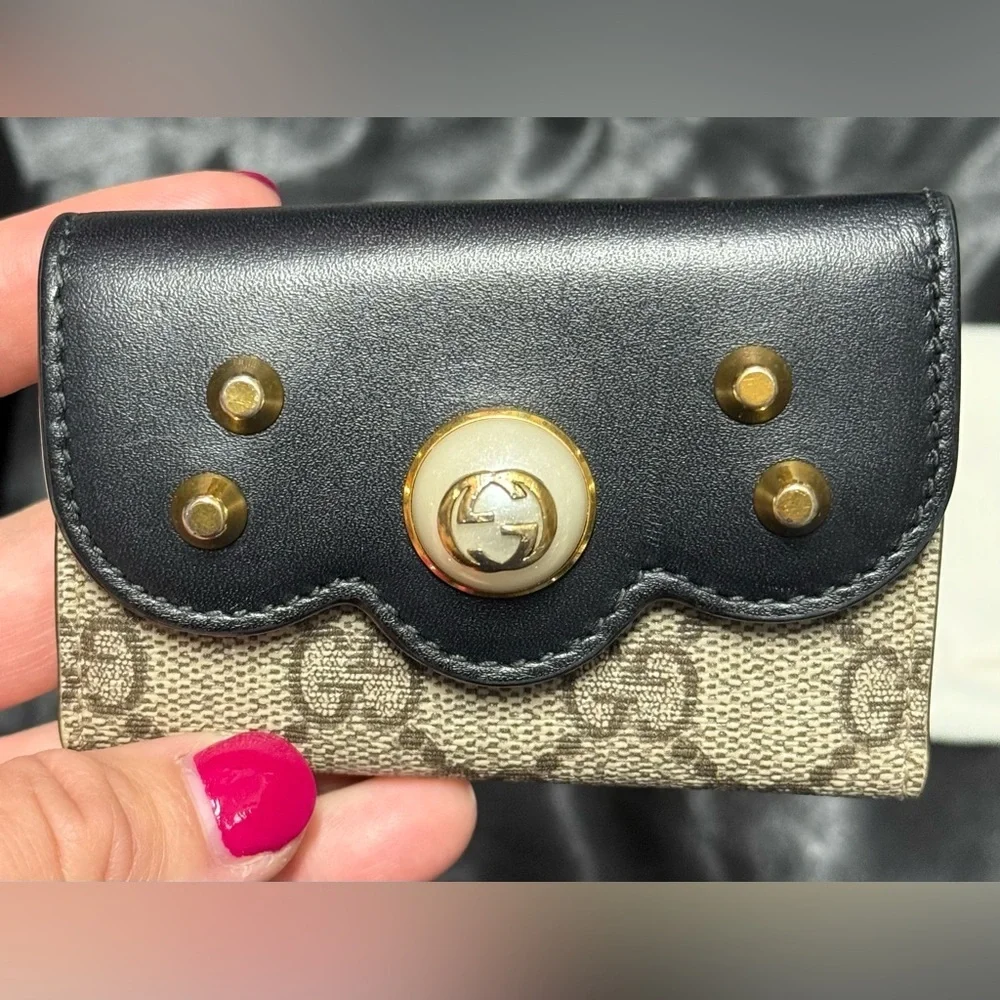 Gucci key holder
